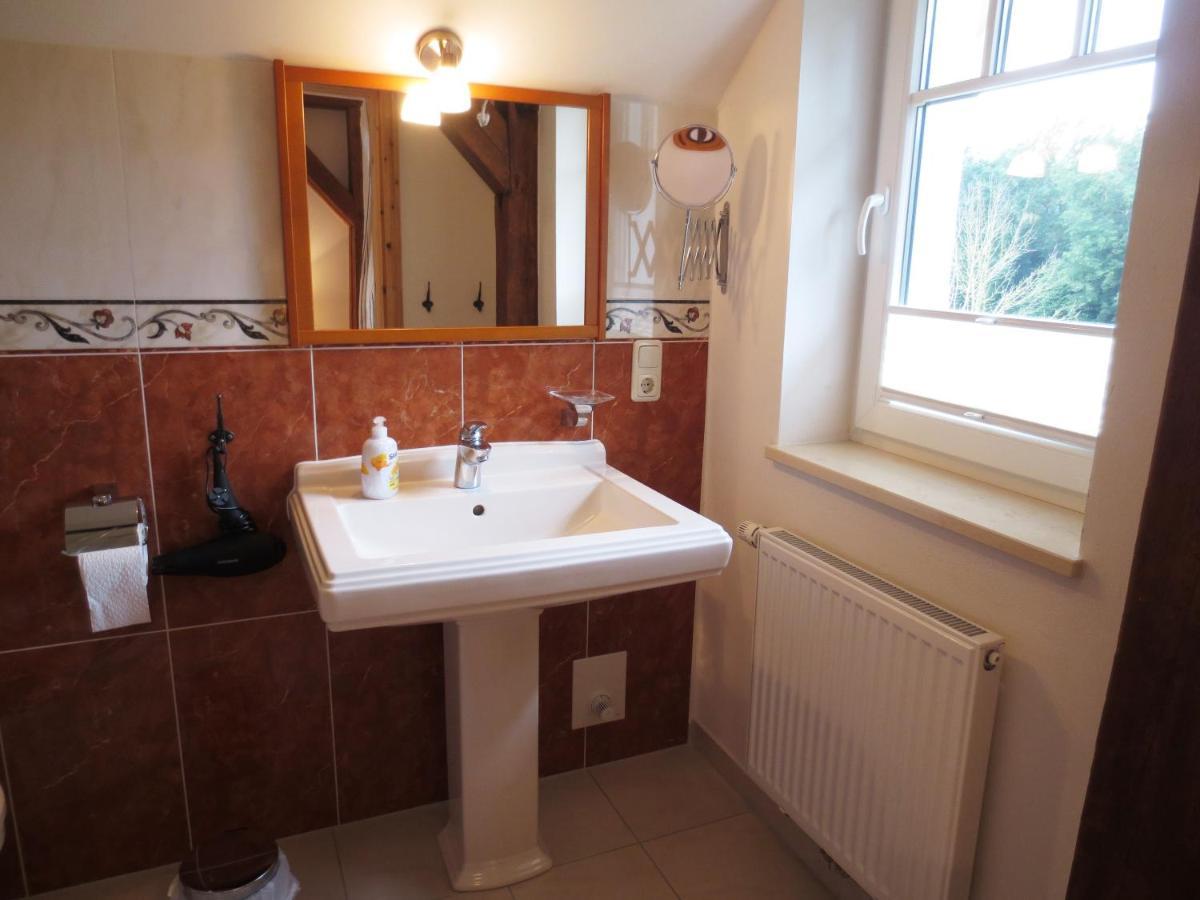 Landgut Oberhof Apartment Клюц Екстериор снимка